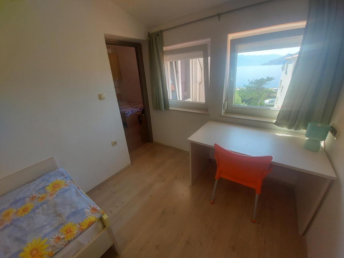Apartments Kricin 14 Laura バスカ エクステリア 写真